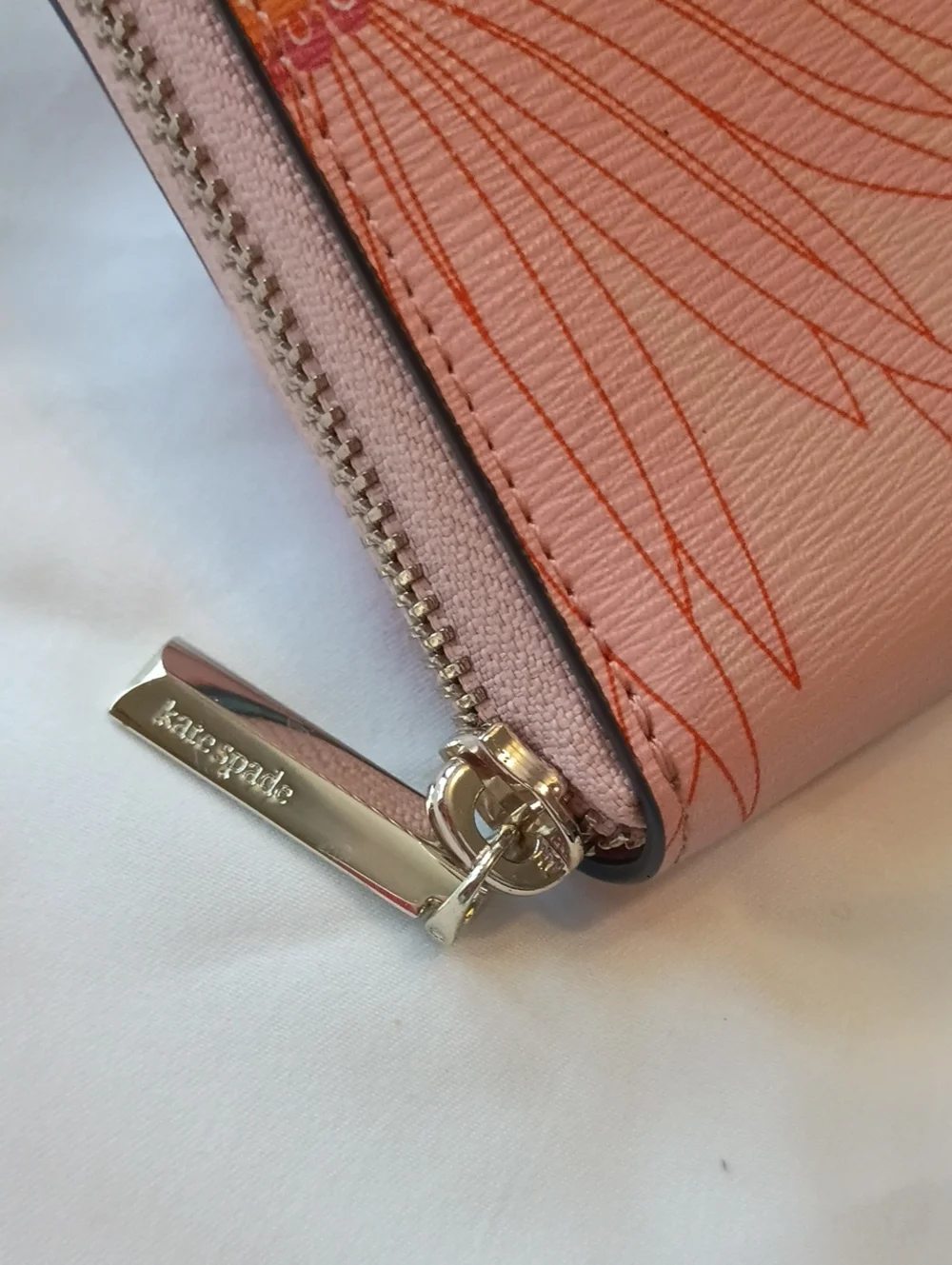 kate spade Pink & Orange Floral Zip Wallet Daisy 🌼